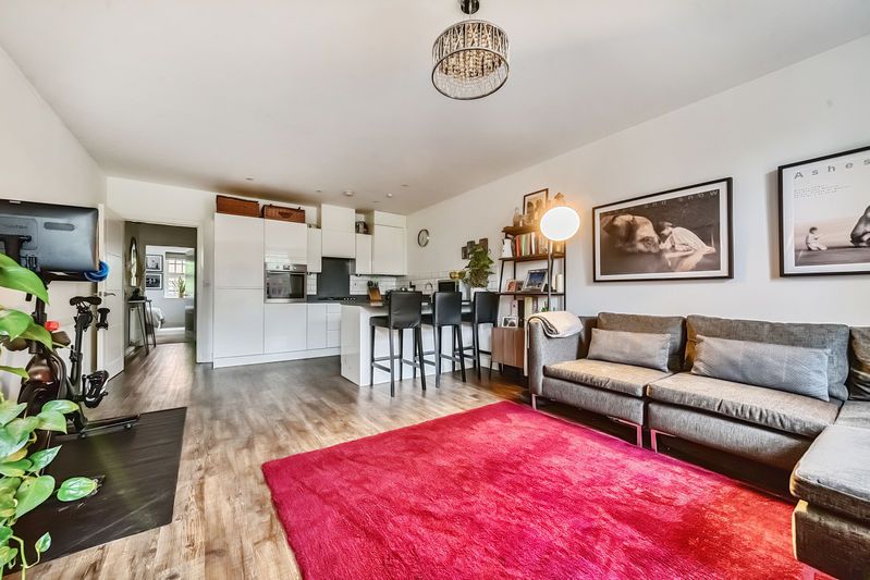 Property photo 3 of 18 Photo 6