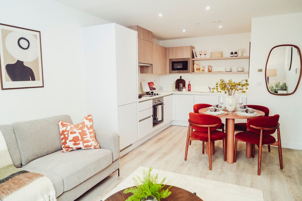 Property photo 1 of 10