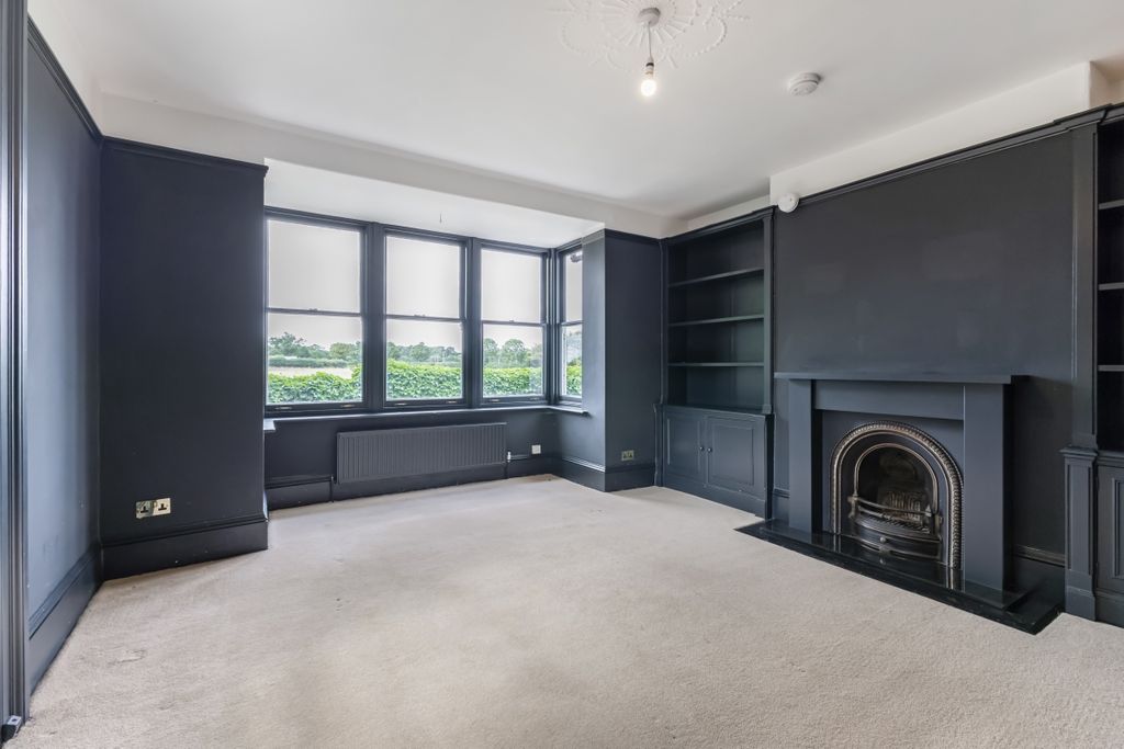 Property photo 2 of 26 112699_Cheapside-...