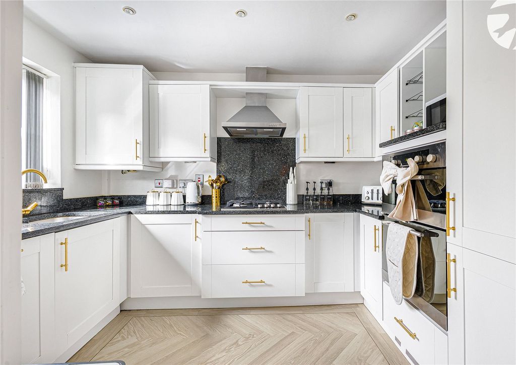 Property photo 2 of 24 Robinson Jackson