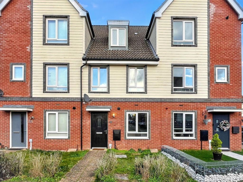 Property photo 1 of 16 E07d7c242cc647609Ed67301202Fea0c.Jpg