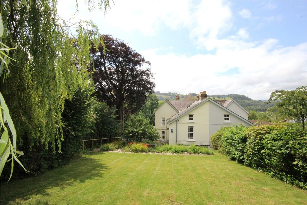 Property photo 3 of 26 Picture No. 47