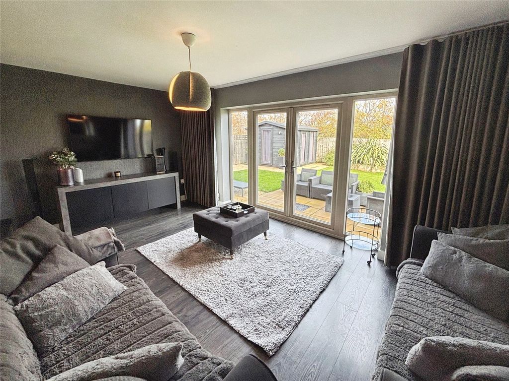 Property photo 2 of 17 Living Room