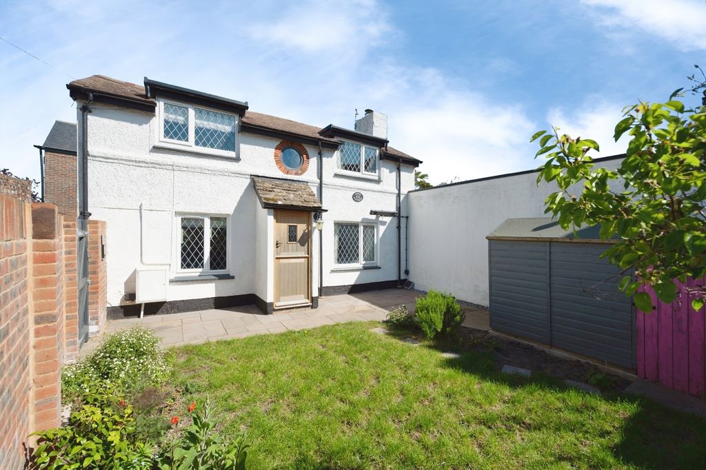 Property photo 1 of 19 Pbox-Img.Jpg