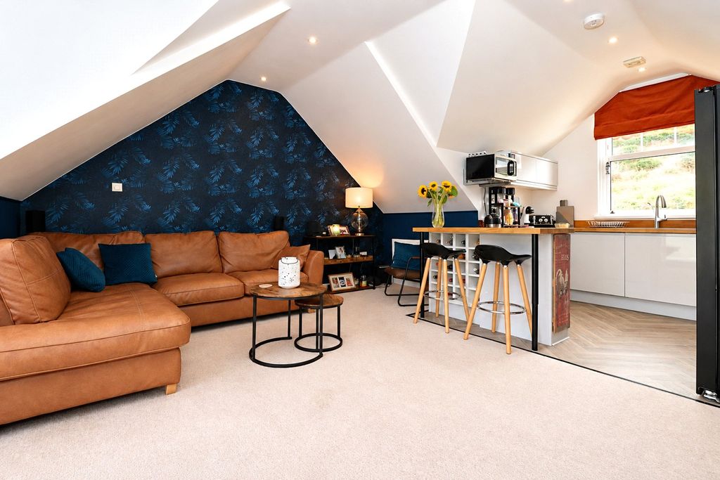 Property photo 3 of 14 Picture No. 07