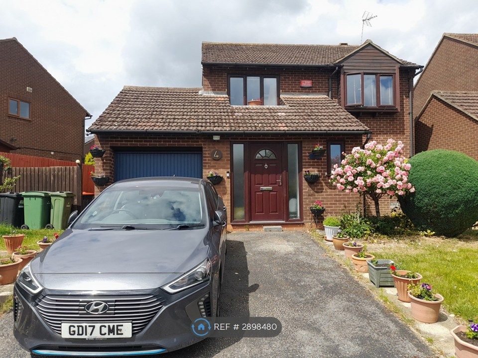 Property photo 1 of 35