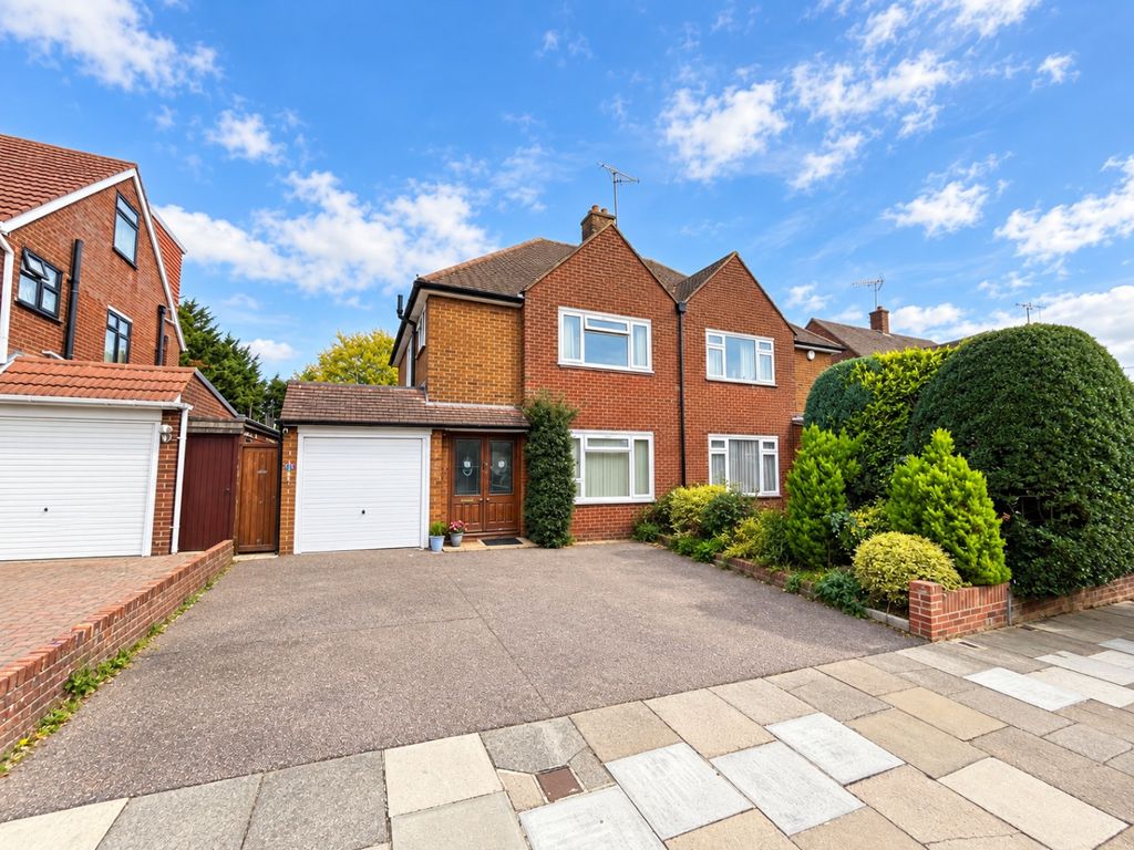 Property photo 1 of 20 5551760