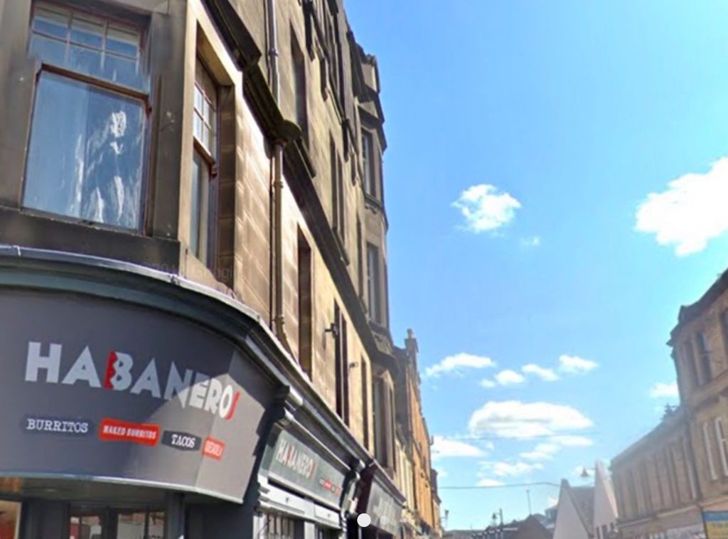 Property photo 2 of 13