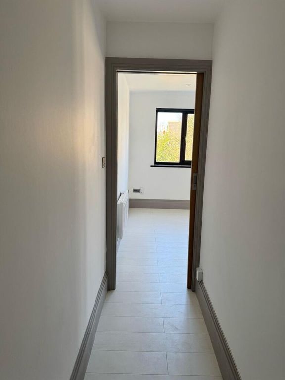 Property photo 3 of 6 Hallway