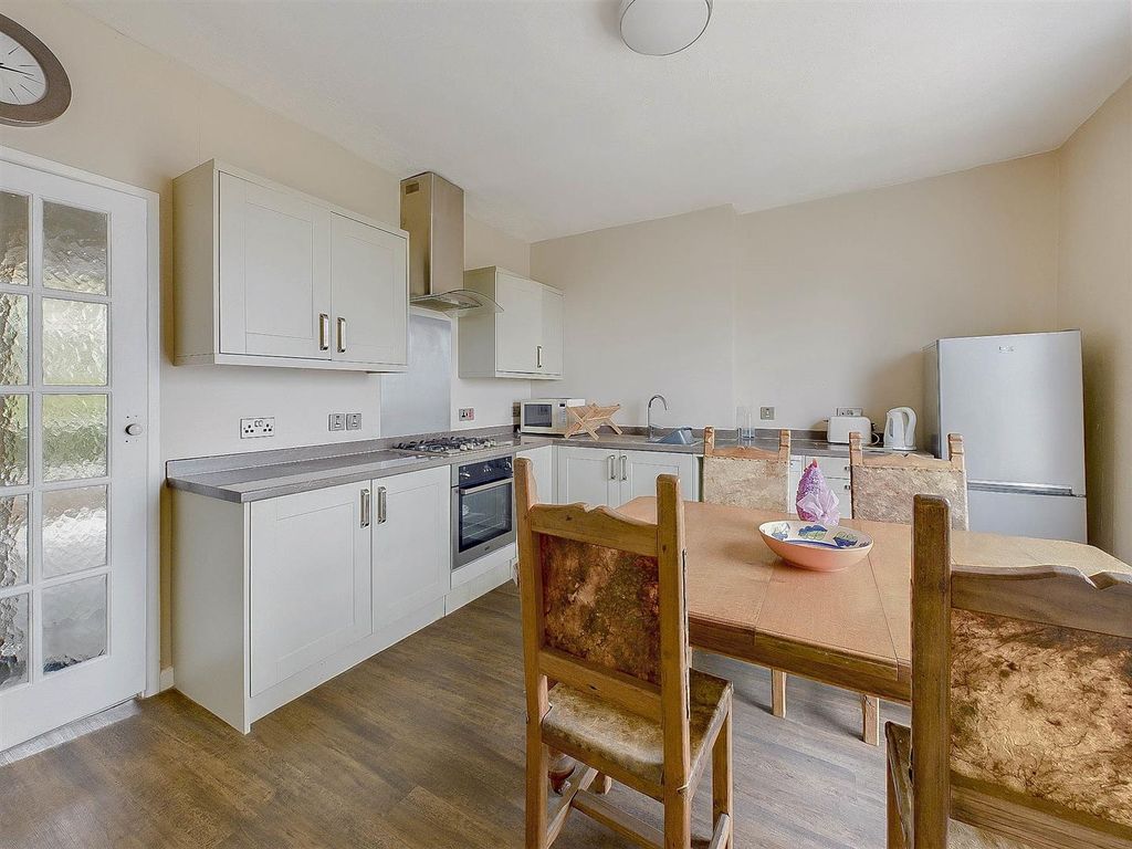 Additional image 5 of 2 bed flat for saleWells Road, Malvern WR14