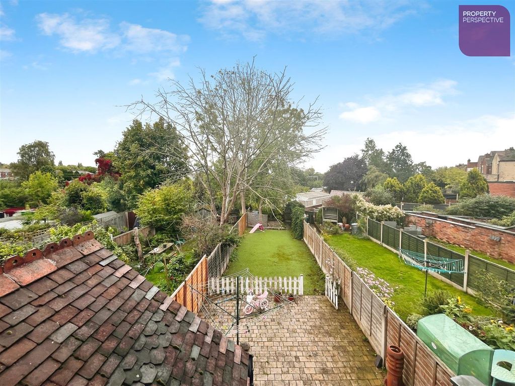 Property photo 3 of 15 Exterior