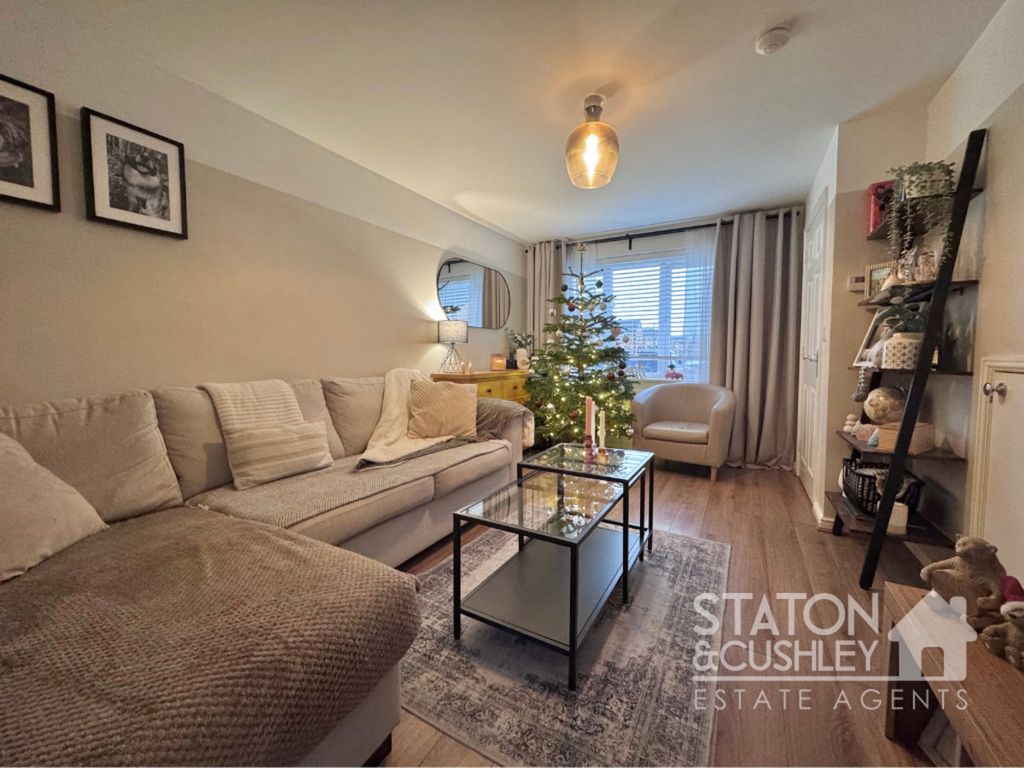 Property photo 2 of 21