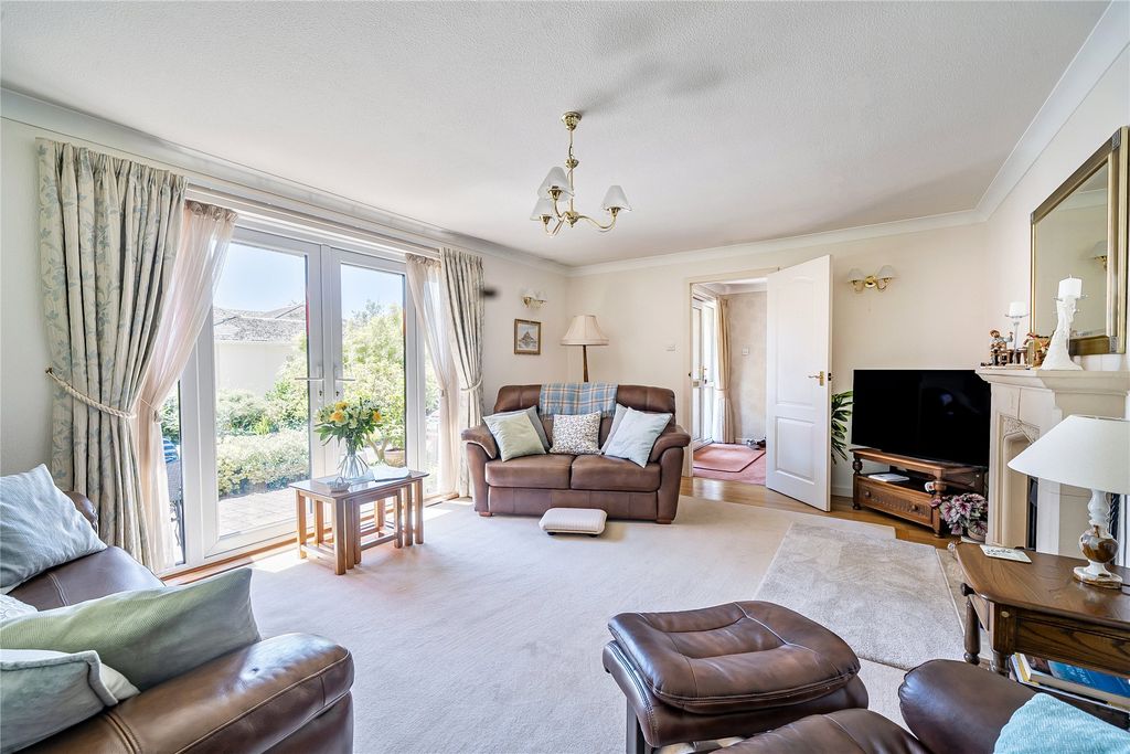 Property photo 2 of 24 Picture No. 68