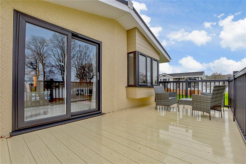 Property photo 3 of 13 External Lifestyle Photograph