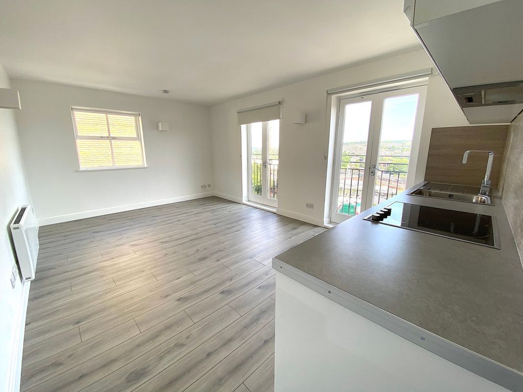 Property photo 2 of 5