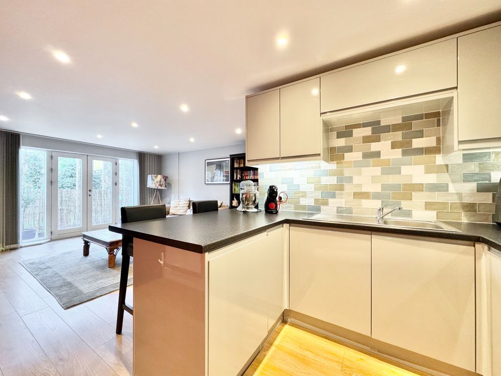 Property photo 2 of 21 Akeman Residential