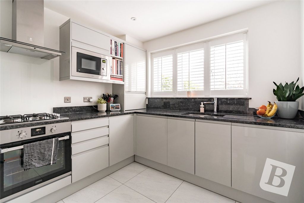 Property photo 3 of 21 Picture No. 03