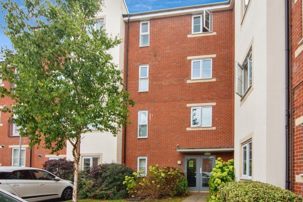 Property photo 1 of 16