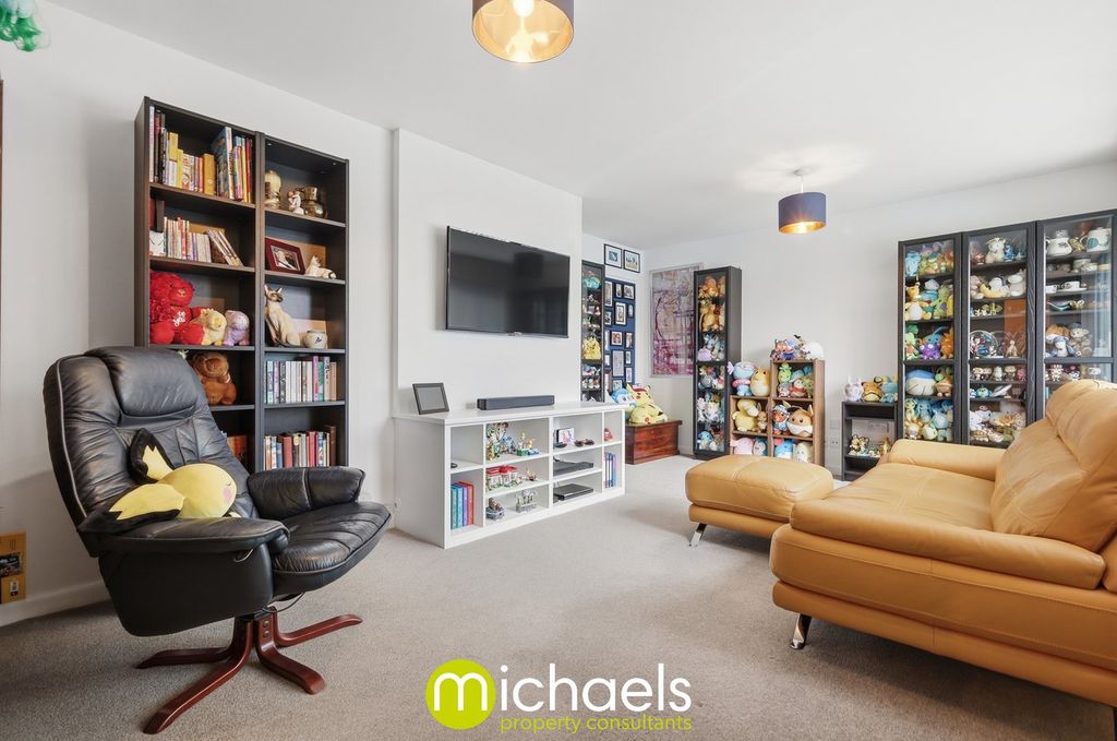 Property photo 3 of 29