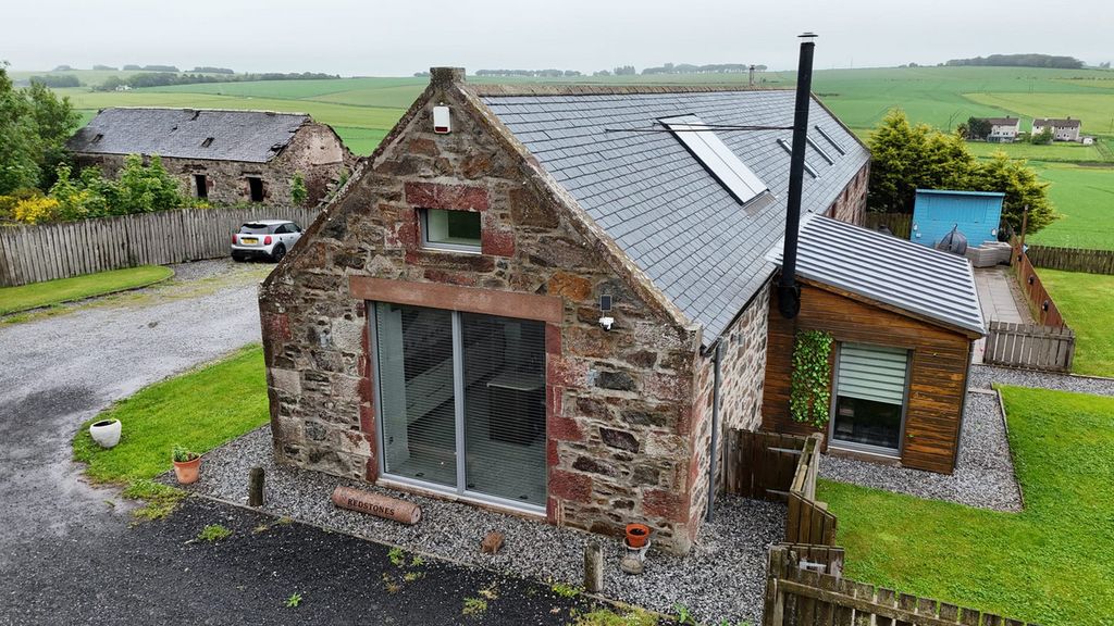 Property photo 1 of 46