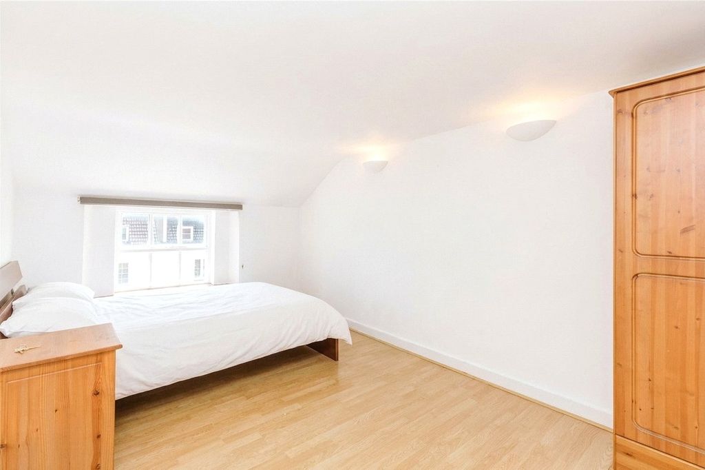 Property photo 1 of 11 Picture No. 37