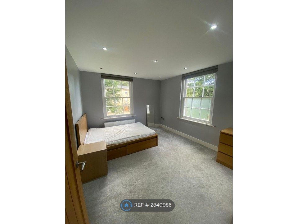 Property photo 3 of 16 Double Room W/ Ensuite 1