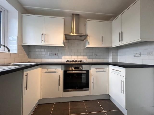 Property photo 2 of 8 8.Jpg