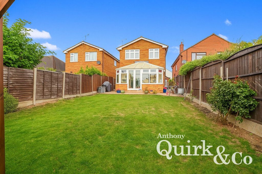 Property photo 2 of 19