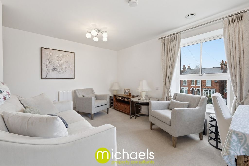 Property photo 3 of 30