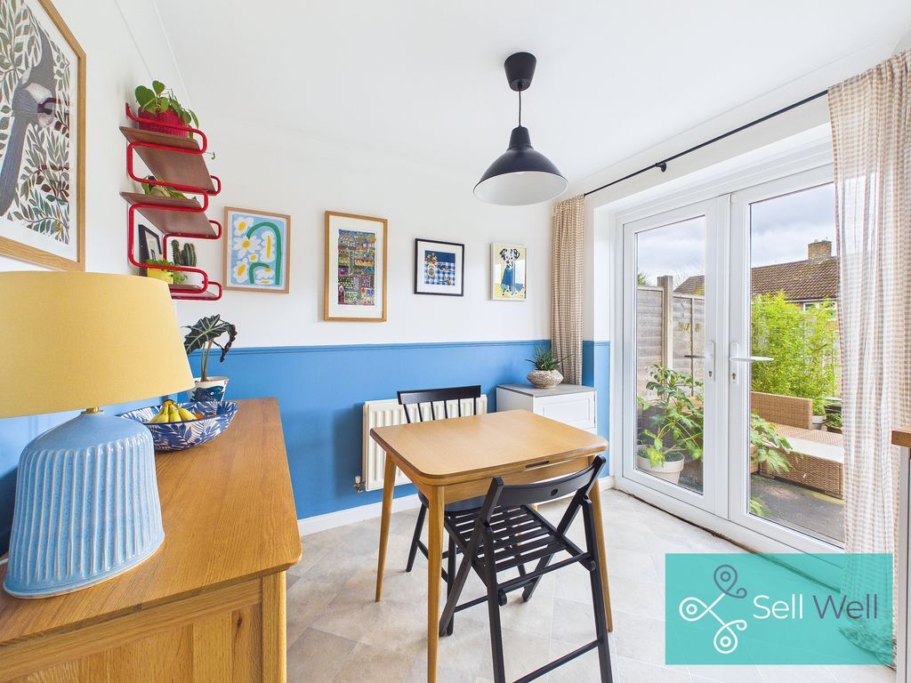 Property photo 3 of 22 Dining Area