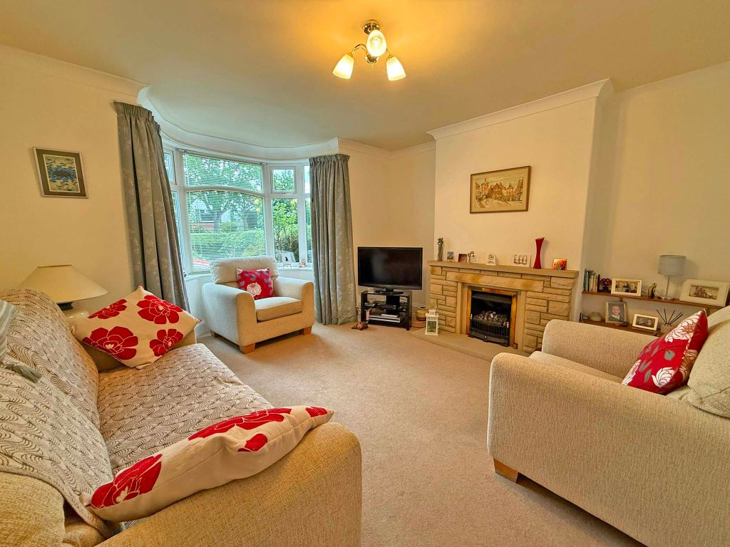 Property photo 3 of 14 Img_1875