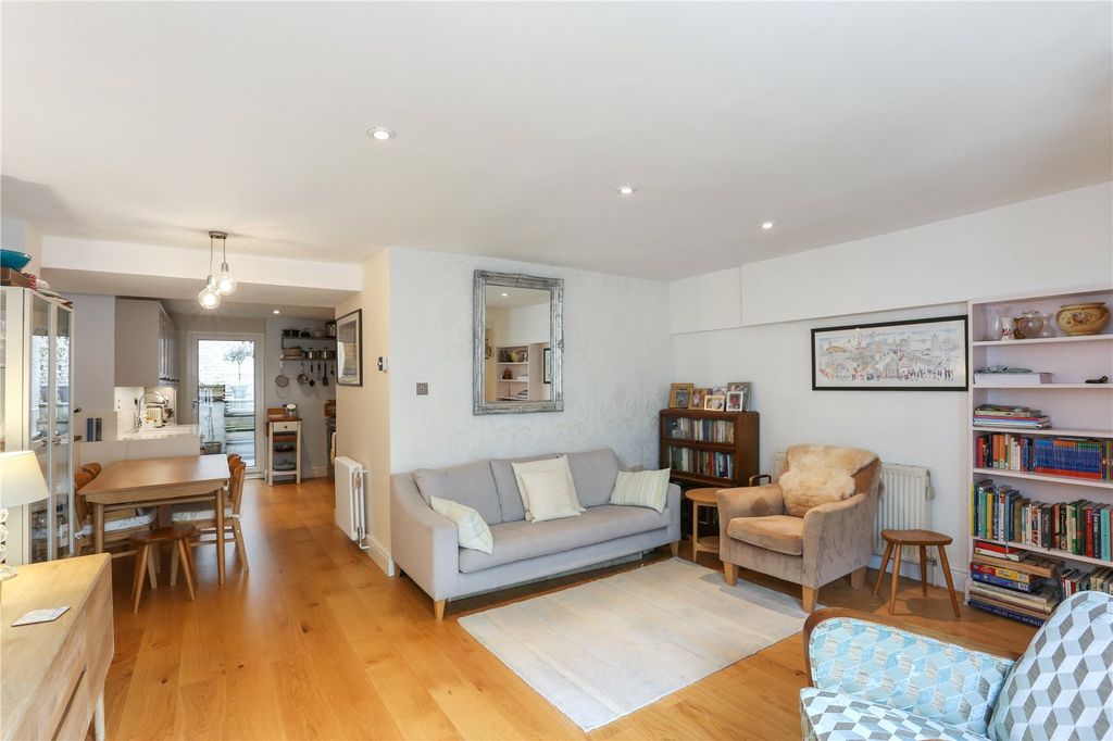 Property photo 2 of 16 2