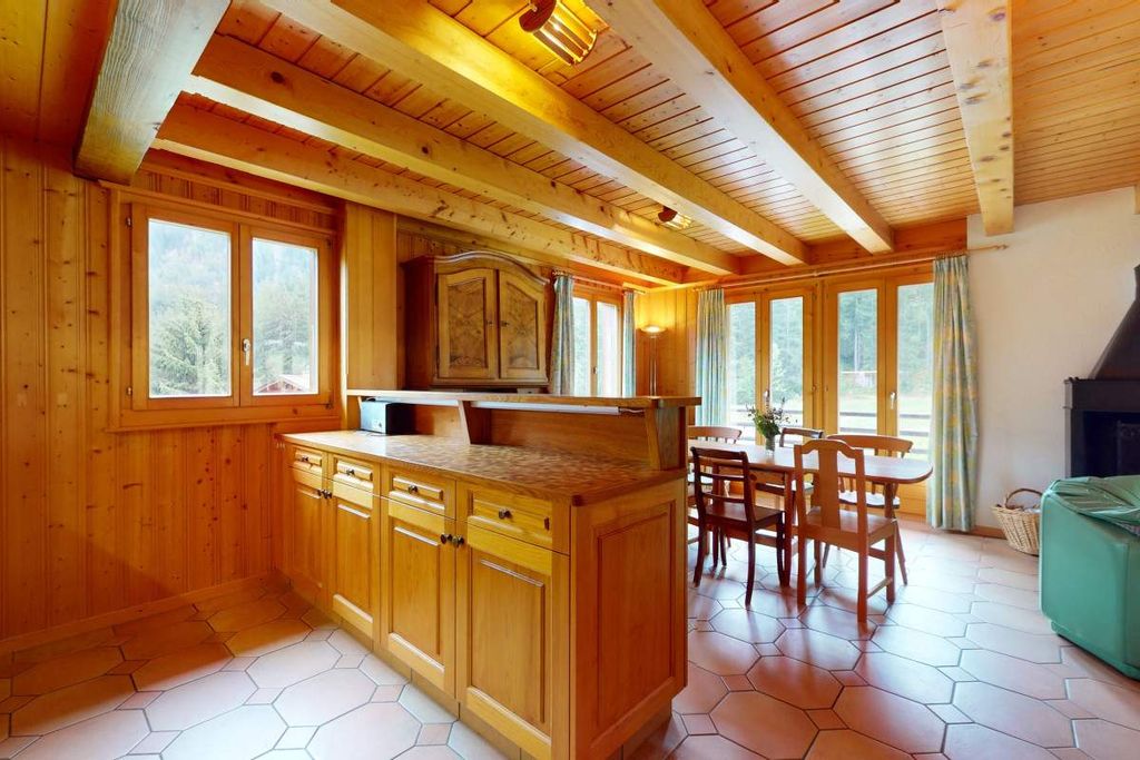 Property photo 2 of 13