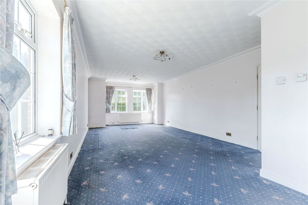 Property photo 1 of 14 Picture No. 09