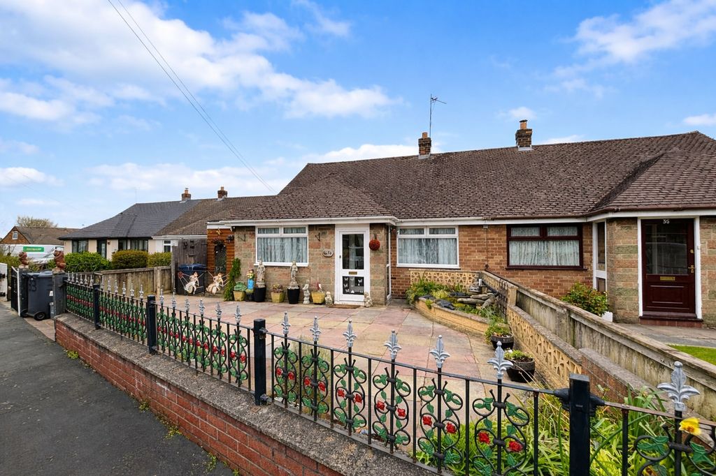 Property photo 1 of 9 Front