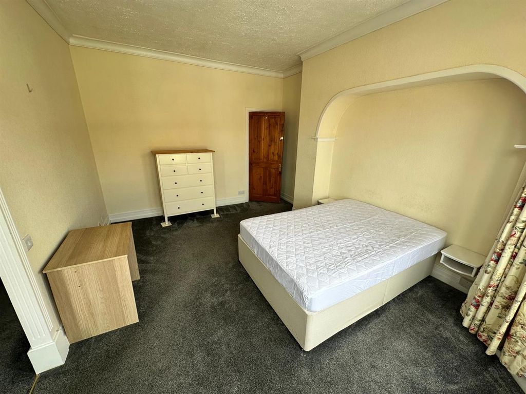 Property photo 3 of 18 Whatsapp Image 2025-11-25 At 08.47.34_52c6E1Cb.Jpg