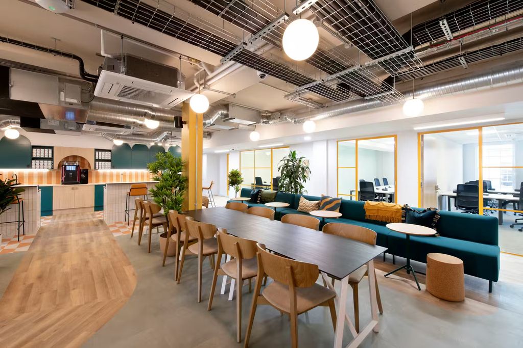 Property photo 2 of 13 Breakout Space