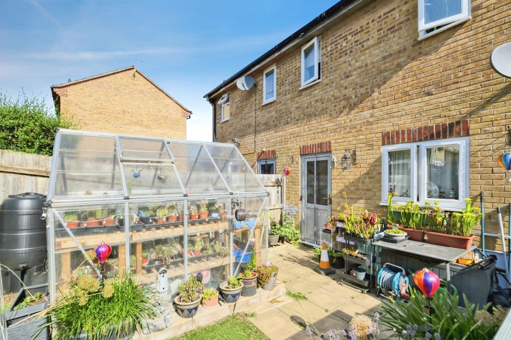 Property photo 2 of 10