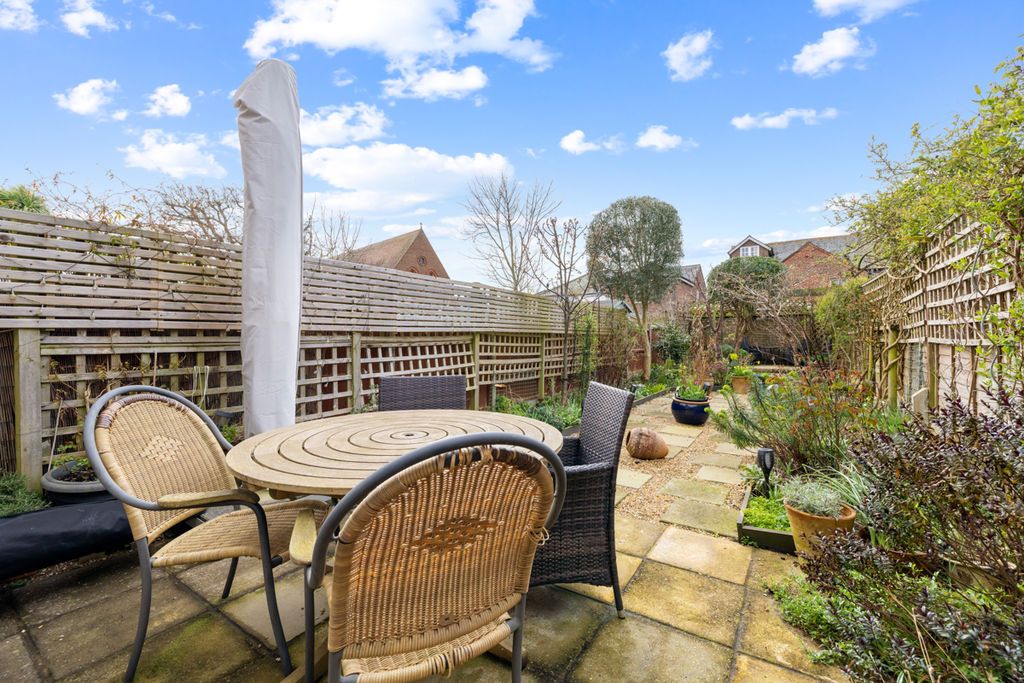 Property photo 2 of 21 Photo 4