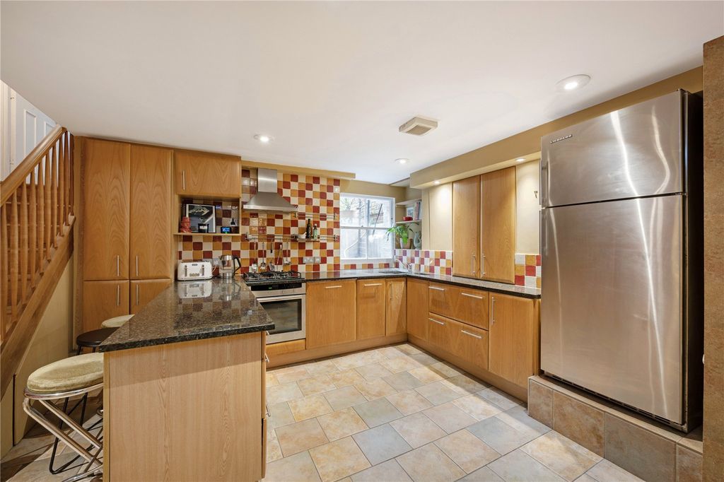 Property photo 3 of 15 Picture No. 13