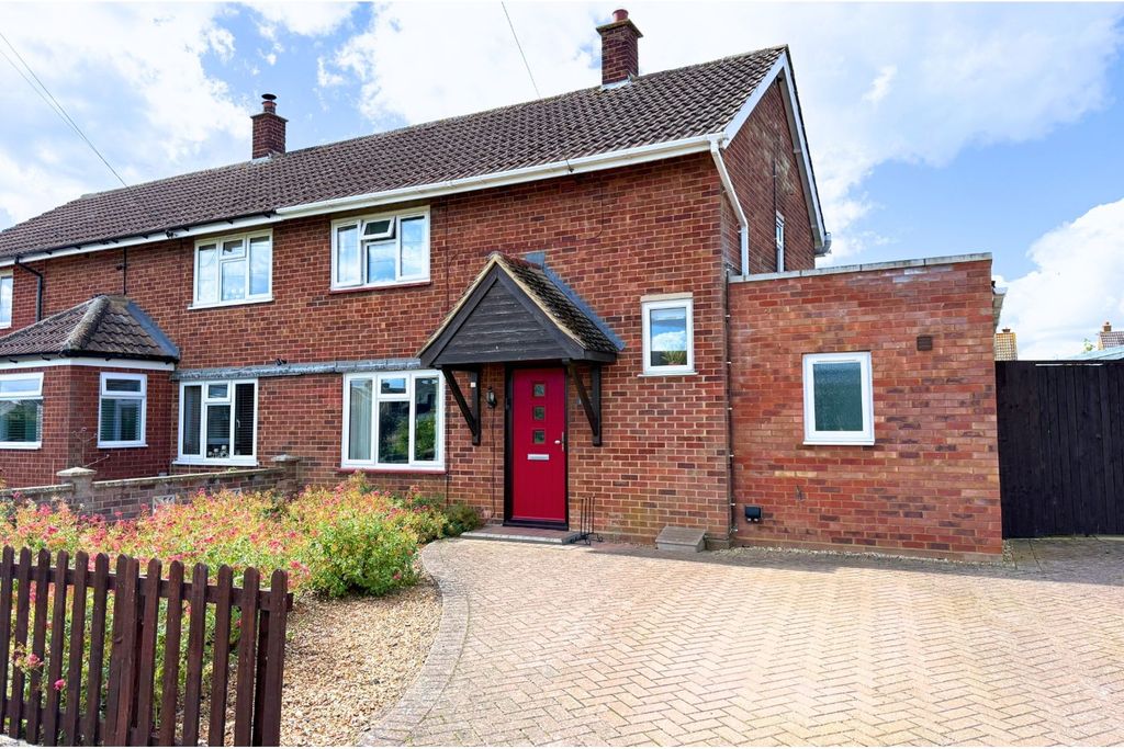 Property photo 1 of 26