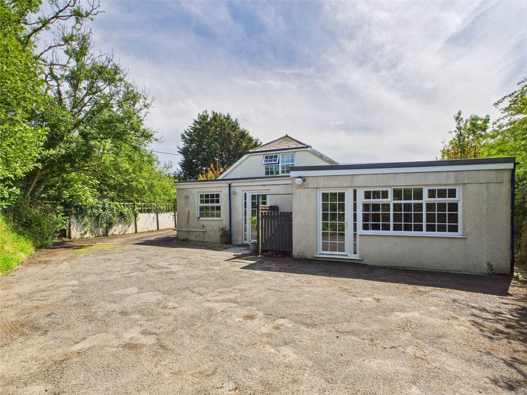 Property photo 2 of 14 Picture No. 02
