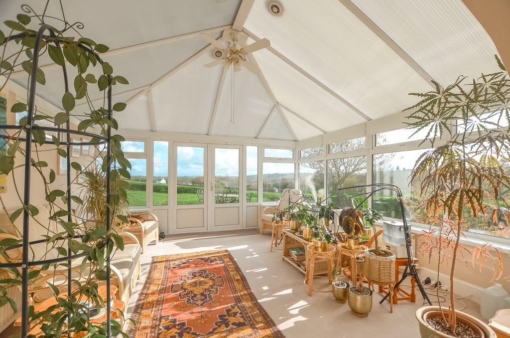 Property photo 3 of 12 Dsc_0406