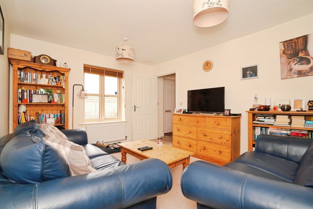 Property photo 3 of 17
