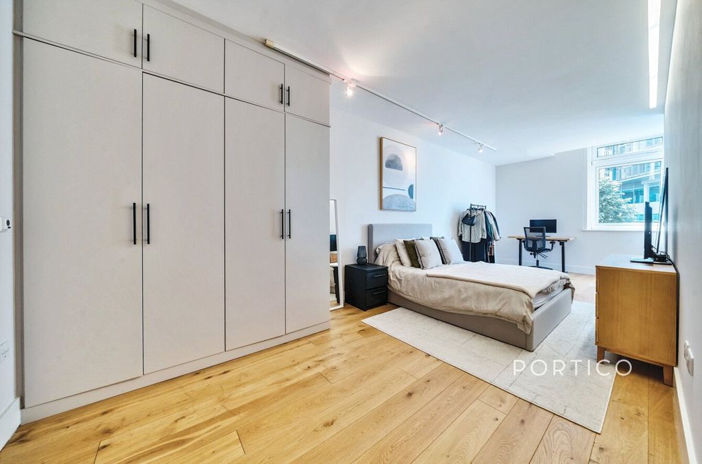 Property photo 2 of 18 Picture No. 07