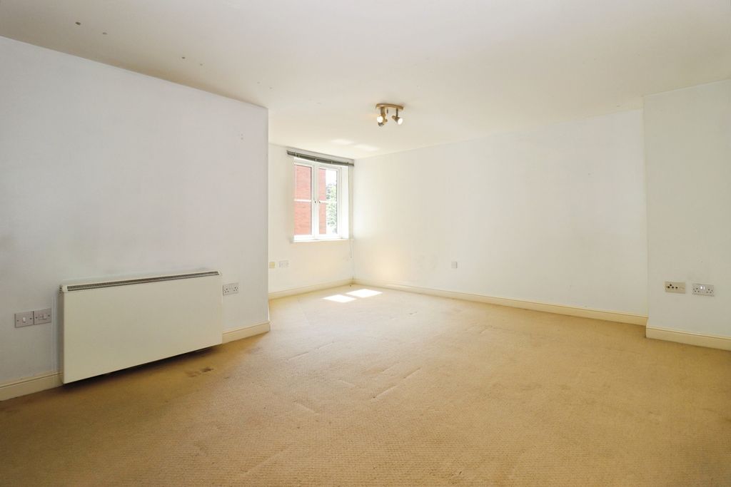 Property photo 3 of 14 Pbox-Img.Jpg