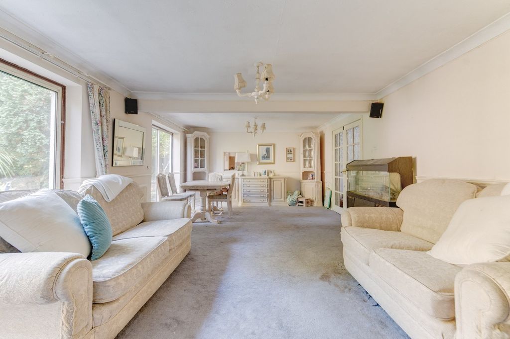 Property photo 3 of 17 Picture No. 03