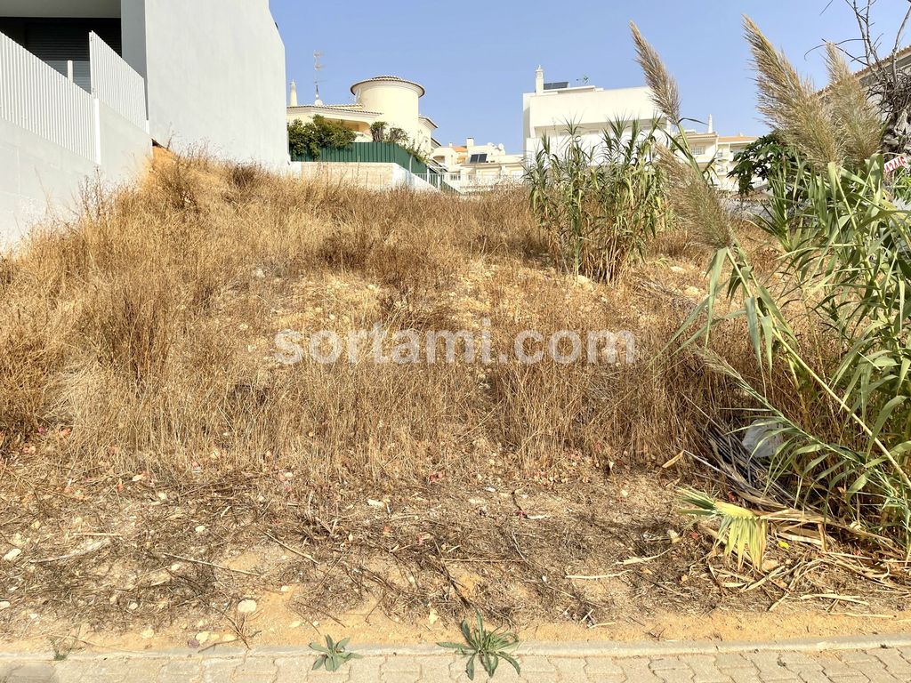 Property photo 1 of 4