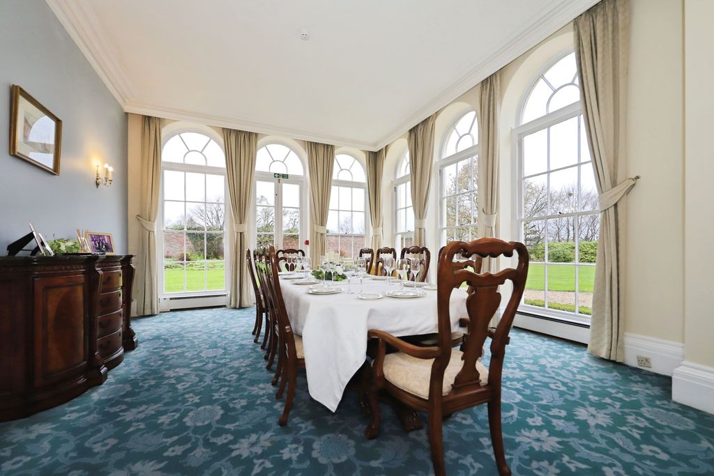 Property photo 2 of 42 Sitting Room/Dining Room