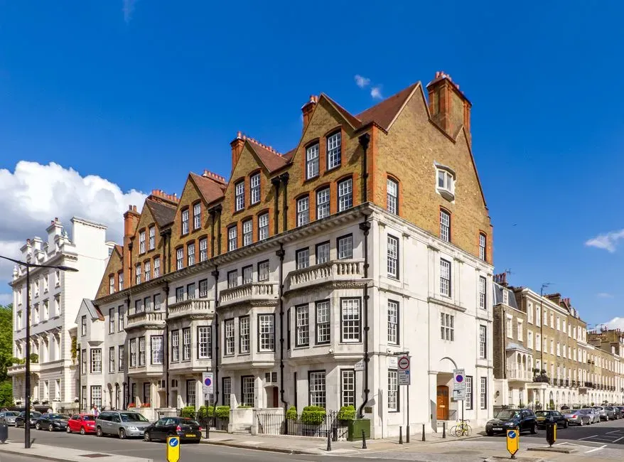 Property photo 1 of 6